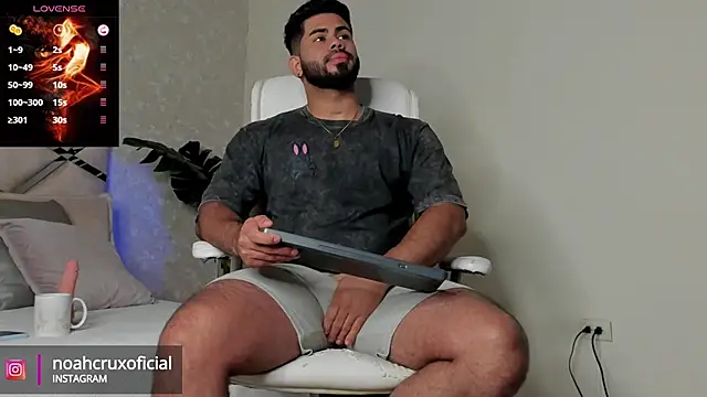 noah crux online show from 01/07/25, 12:31