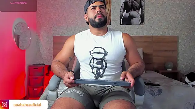 noah crux online show from 09/29/25, 08:13