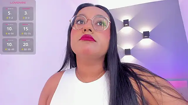 Snapshot of ellamontoya chatting on 02/27/25, 04:31 ellamontoya online show from 02/27/25, 04:31