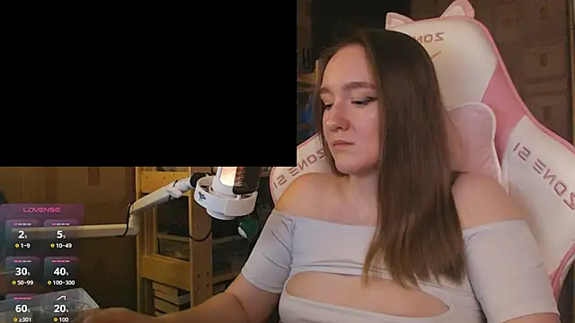 MoonlishSiren online show from 07/21/26, 10:12