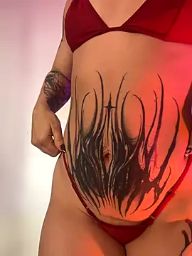 Snapshot of ValenGray chatting on 11/04/25, 12:59 ValenGray online show from 11/04/25, 12:59