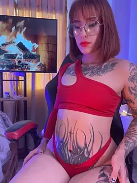 Snapshot of ValenGray chatting on 11/09/25, 01:20 ValenGray online show from 11/09/25, 01:20