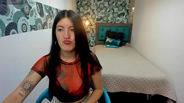 LiaCooper  online show from 01/24/25, 06:04