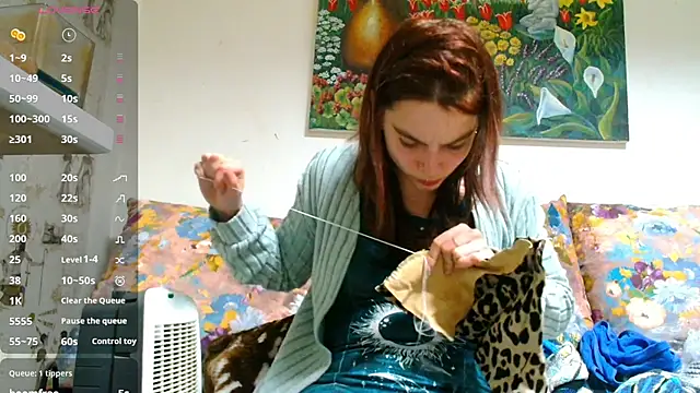 Sophie Bell online show from 03/07/25, 05:17