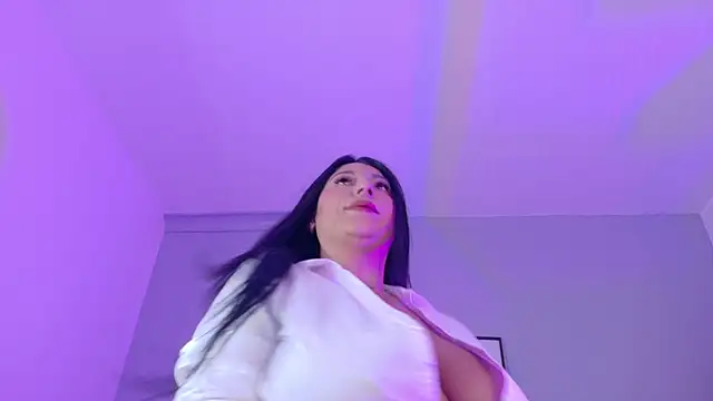 KendalMilleer online show from 10/08/25, 10:24