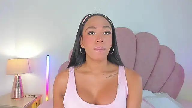 Nicole Paradise online show from 03/25/26, 12:44