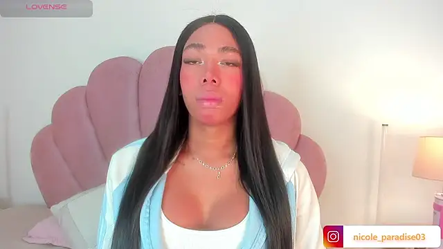 Nicole Paradise online show from 07/16/26, 12:55