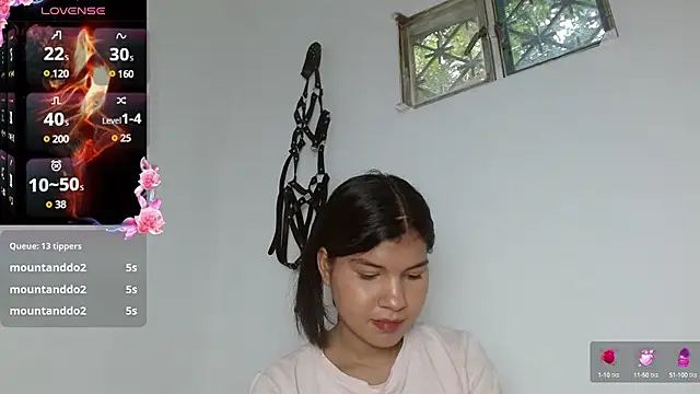 Snapshot of SophiaMeyerst chatting on 02/06/25, 05:30 SophiaMeyerst online show from 02/06/25, 05:30