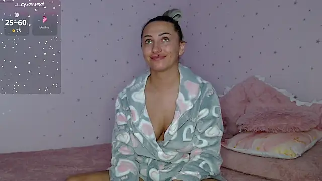 DeeaFUN25 online show from 11/26/25, 04:41