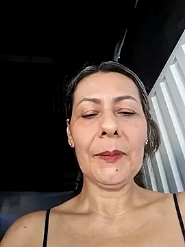 Mia-funny20 online show from 12/22/25, 09:01