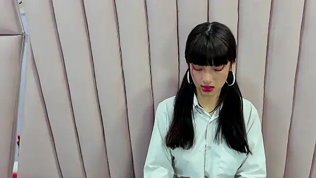 Aurora 18 online show from 01/25/25, 11:54