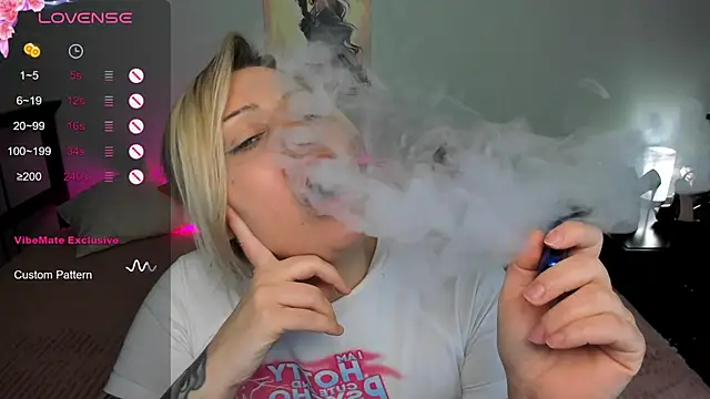 Snapshot of fucking_punishment chatting on 02/26/25, 03:19 fucking punishment online show from 02/26/25, 03:19