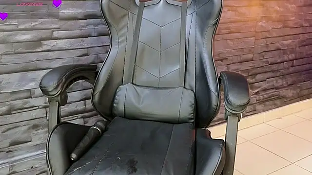 Lilith Zen online show from 02/06/25, 08:18