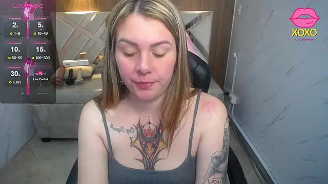 Paula b  online show from 04/14/26, 12:44