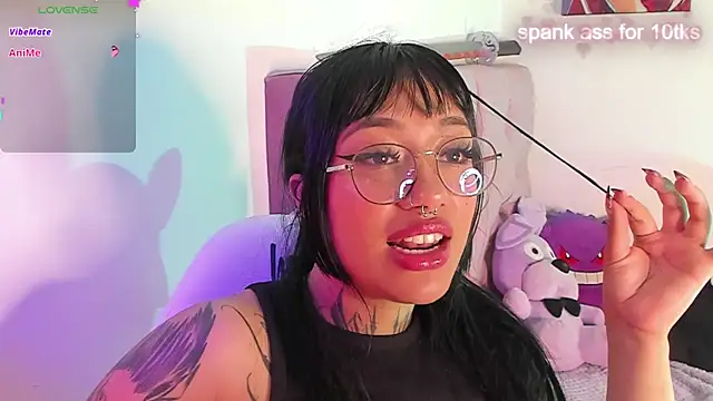 Akari1 Mischief online show from 01/04/25, 04:23