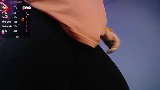 Layna cold online show from 03/19/25, 09:58