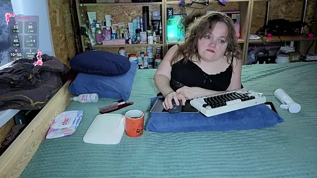 MiniNatalie online show from 01/11/26, 09:03