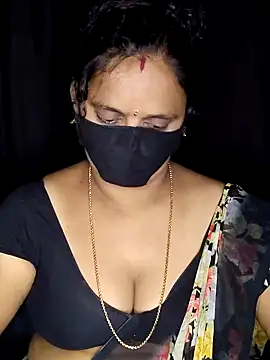 vintage-vibs online show from 10/31/25, 05:41