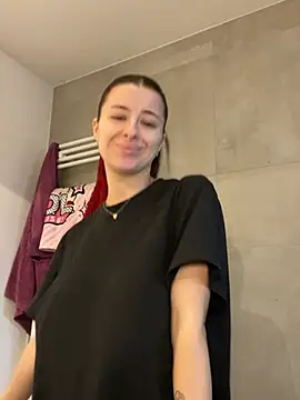 Mia-Minou online show from 02/11/26, 11:48