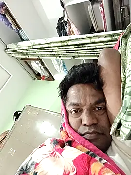 PVNRAO0831 online show from 12/21/25, 04:58