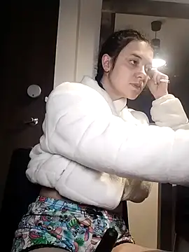 Isabella 21x online show from 02/27/25, 11:20