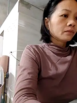 Aninyin22 online show from 11/04/25, 12:21