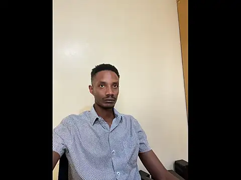 Snapshot of Dawi3 chatting on 12/02/25, 02:56 Dawi3 online show from 12/02/25, 02:56