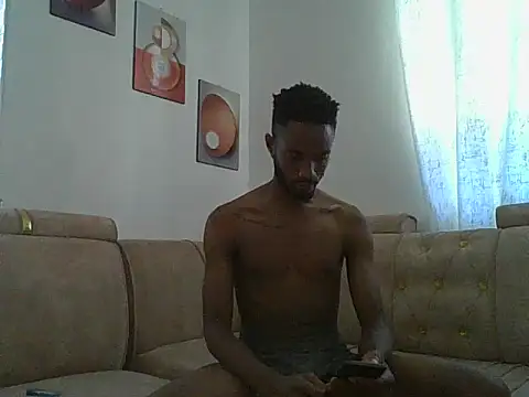 Snapshot of Dawi3 chatting on 02/16/26, 07:48 Dawi3 online show from 02/16/26, 07:48