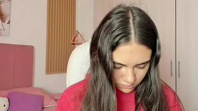 Snapshot of mia_nevaeh chatting on 02/28/25, 09:01 mia nevaeh online show from 02/28/25, 09:01