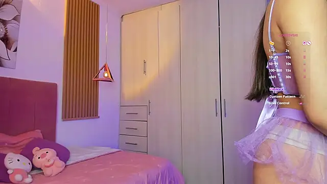 Snapshot of mia_nevaeh chatting on 09/25/25, 09:07 mia nevaeh online show from 09/25/25, 09:07