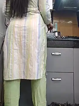 Manpreet kaur21 online show from 02/02/25, 01:19