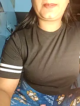 Manpreet kaur21 online show from 02/12/25, 12:55