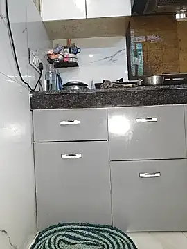 Manpreet kaur21 online show from 11/14/25, 06:56