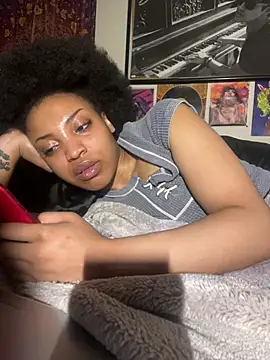 Snapshot of KimiAqua chatting on 03/14/25, 01:37 KimiAqua online show from 03/14/25, 01:37