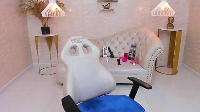 LYA SWEETX online show from 02/28/25, 07:15