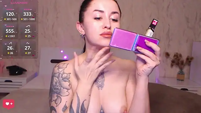 VioletCatt online show from 03/14/25, 12:51