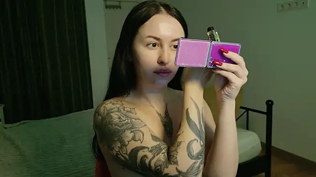 VioletCatt online show from 10/24/25, 05:48