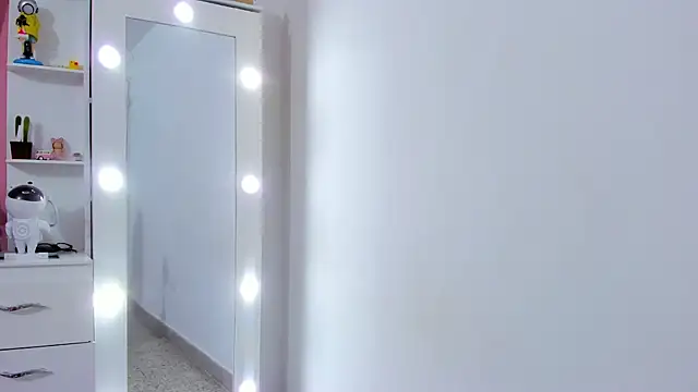  noahjones online show from 01/18/25, 05:31