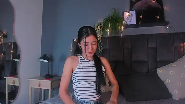 AmyPalmmer online show from 10/15/25, 11:43