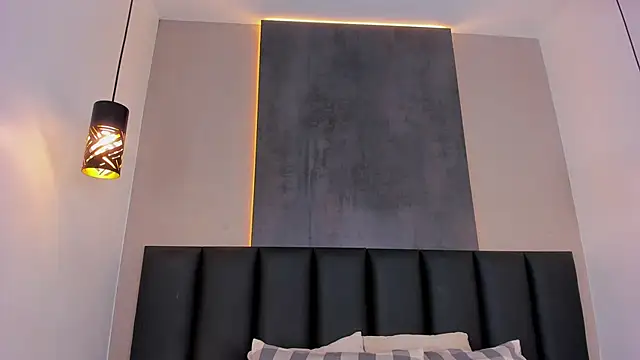 AmyPalmmer online show from 10/21/25, 11:44