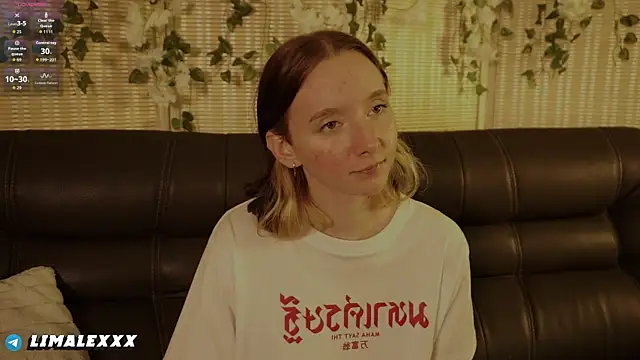 LimaLexxx online show from 11/04/25, 04:17