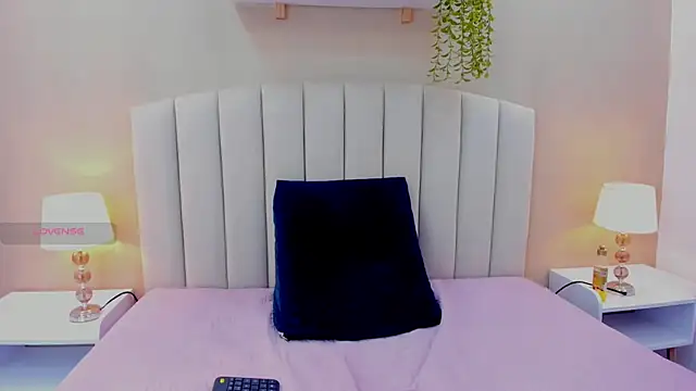 Snapshot of Mia_thompson_19 chatting on 07/03/26, 08:26 Mia thompson 19 online show from 07/03/26, 08:26