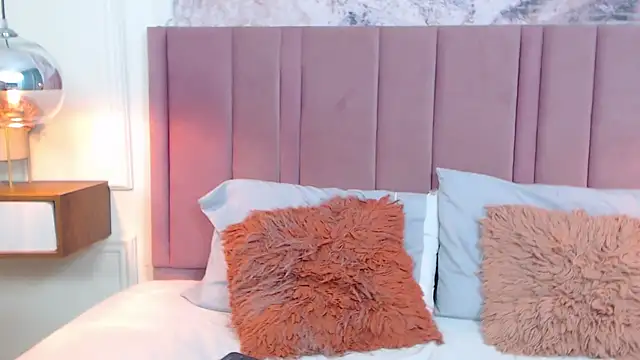 SabrinaDevill online show from 02/08/25, 01:22