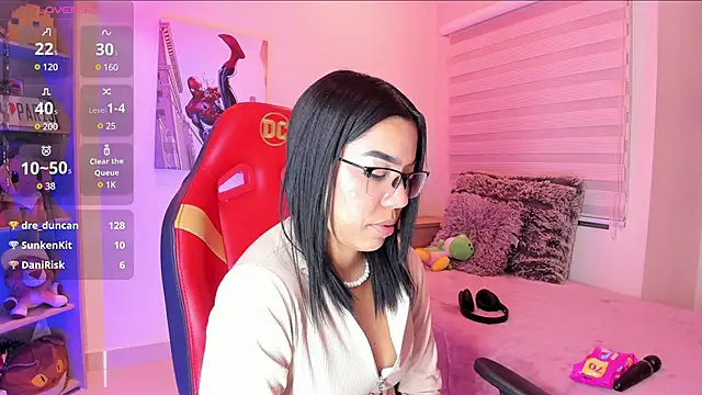 madelyn rose  online show from 01/22/25, 08:07