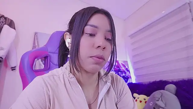 madelyn rose  online show from 04/29/26, 05:30