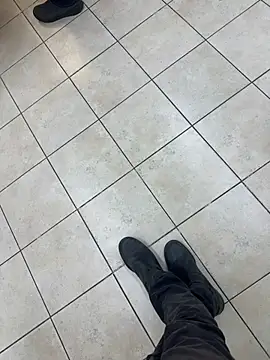 hotisraeli online show from 02/26/25, 07:53