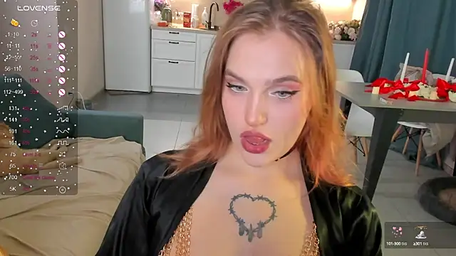 CarolineLovers online show from 12/25/24, 11:53