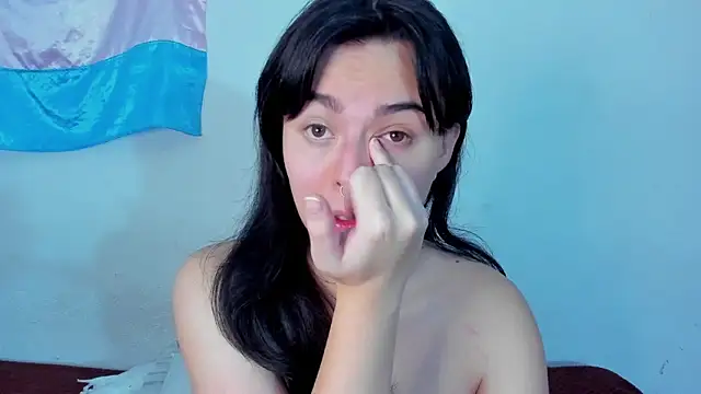 elizabethtaylorxxx online show from 04/19/26, 12:37