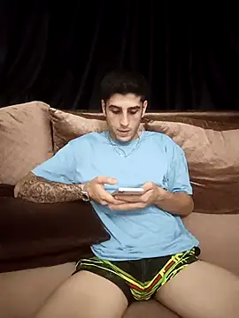 arenn1997 online show from 10/05/25, 12:09