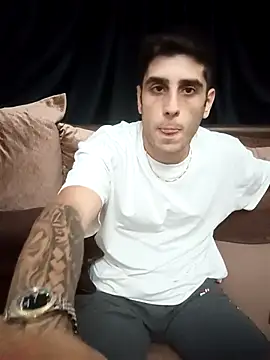 arenn1997 online show from 10/10/25, 12:20